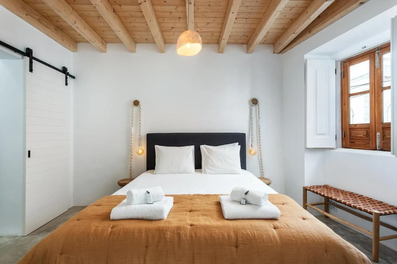 Privilege Casa Perto Do Mar With Rooftop Jacuzzi, Olhao Βίλα 0*,  Πορτογαλία