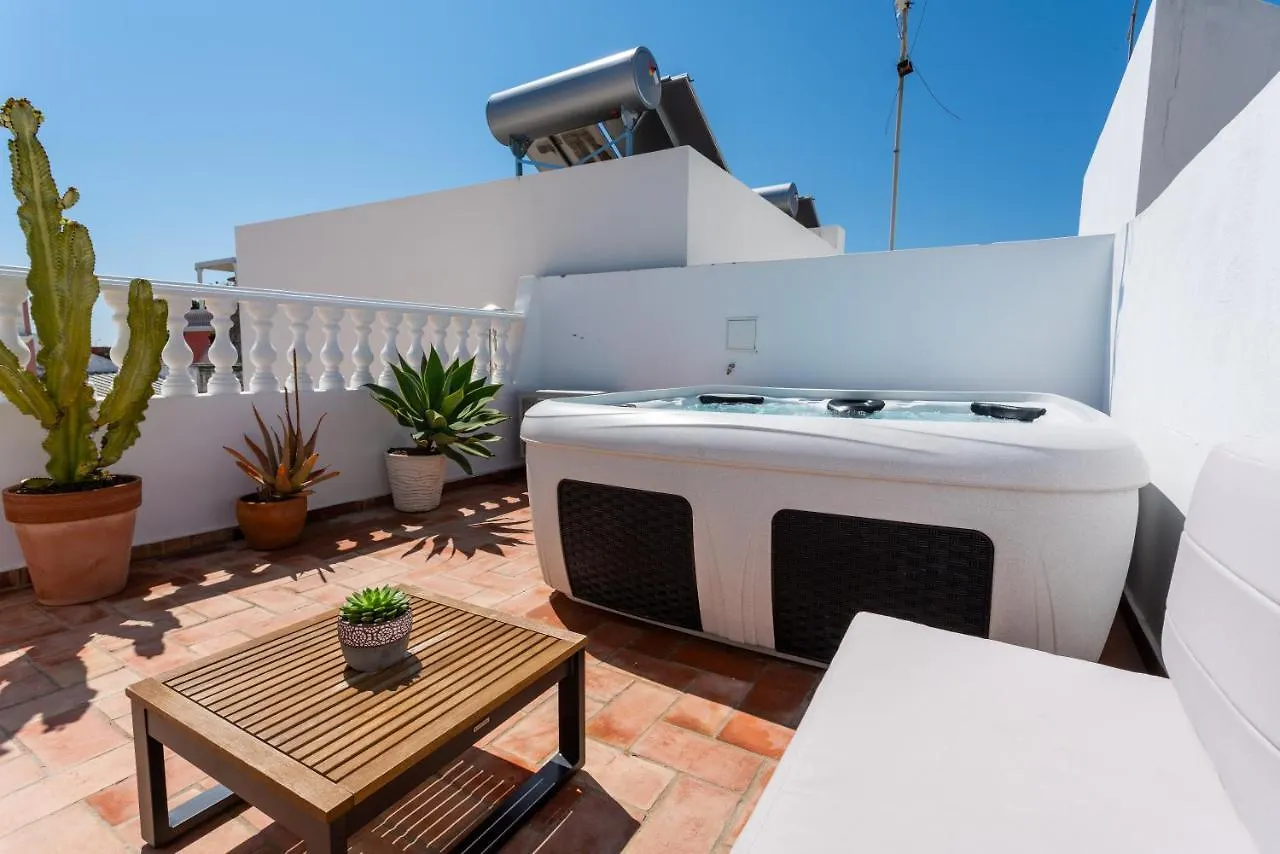Privilege Casa Perto Do Mar With Rooftop Jacuzzi, Olhao Βίλα Σπίτι διακοπών