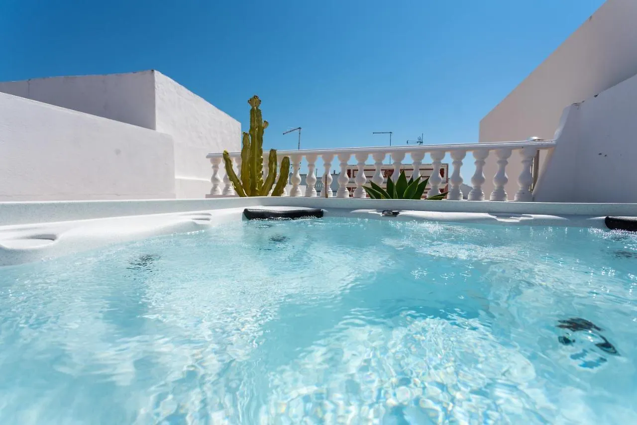 Holiday home Privilege Casa Perto Do Mar With Rooftop Jacuzzi, Olhao Villa
